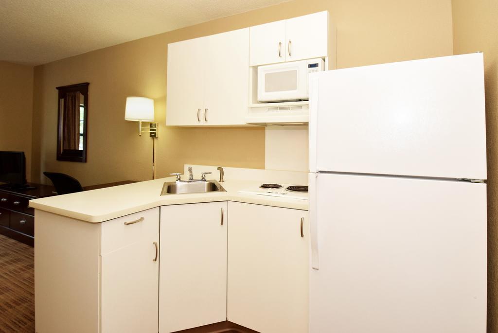 Extended Stay America Suites - Oklahoma City - Airport Dış mekan fotoğraf